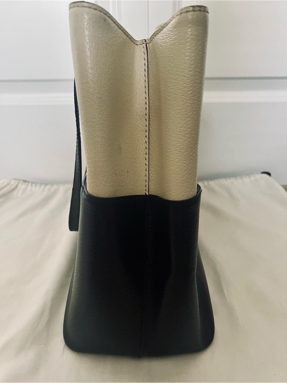 Kate Spade Black & Cream Leather Colorblock Tote - Picture 7 of 16